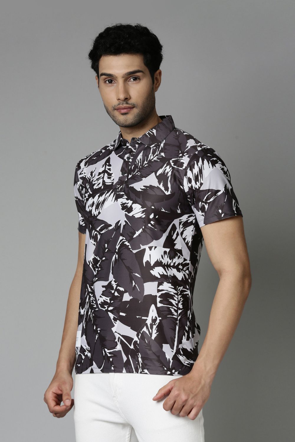 Black Fizz Printed Polo T-Shirt